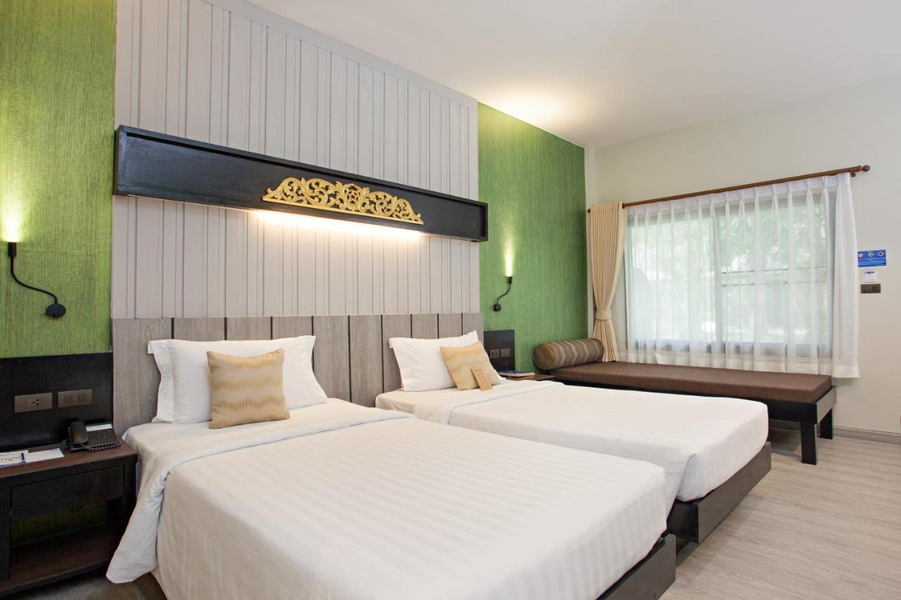 Deevana Patong Resort & Spa Exterior foto